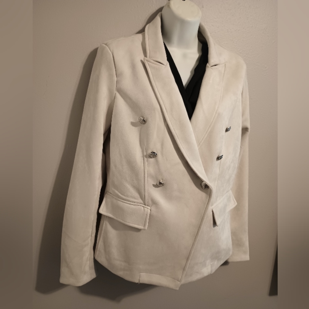 NEW Gorgeous TAHARI Faux Leather Jacket size 4 NWT